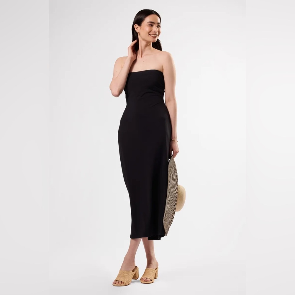 NWT Amour Vert Gio Stretch Knit Dress in Black size M